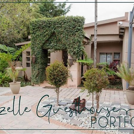4 Gazelle Guesthouse Mbombela Kültér fotó